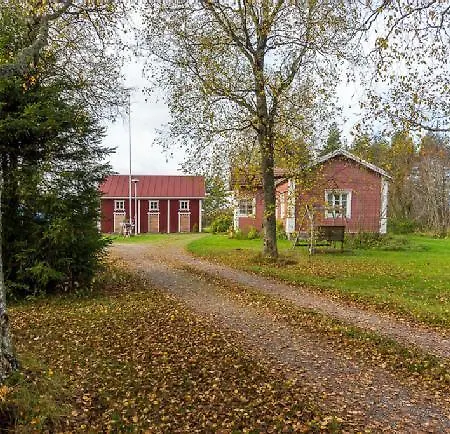 Puttaan Kartano Bed & Breakfast